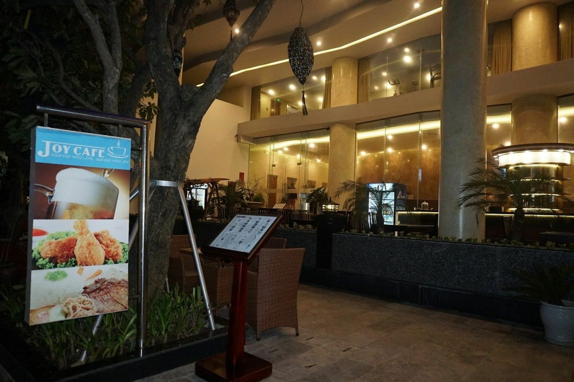 Victori Da Nang